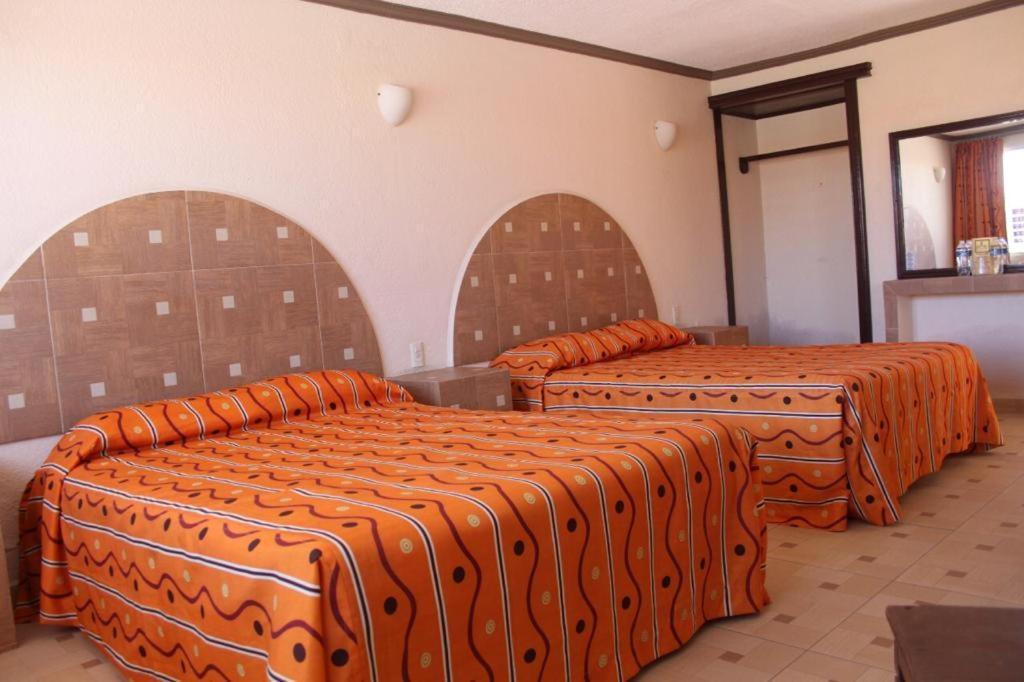 Hotel Plaza Sahagún Ciudad Sahagun Kültér fotó
